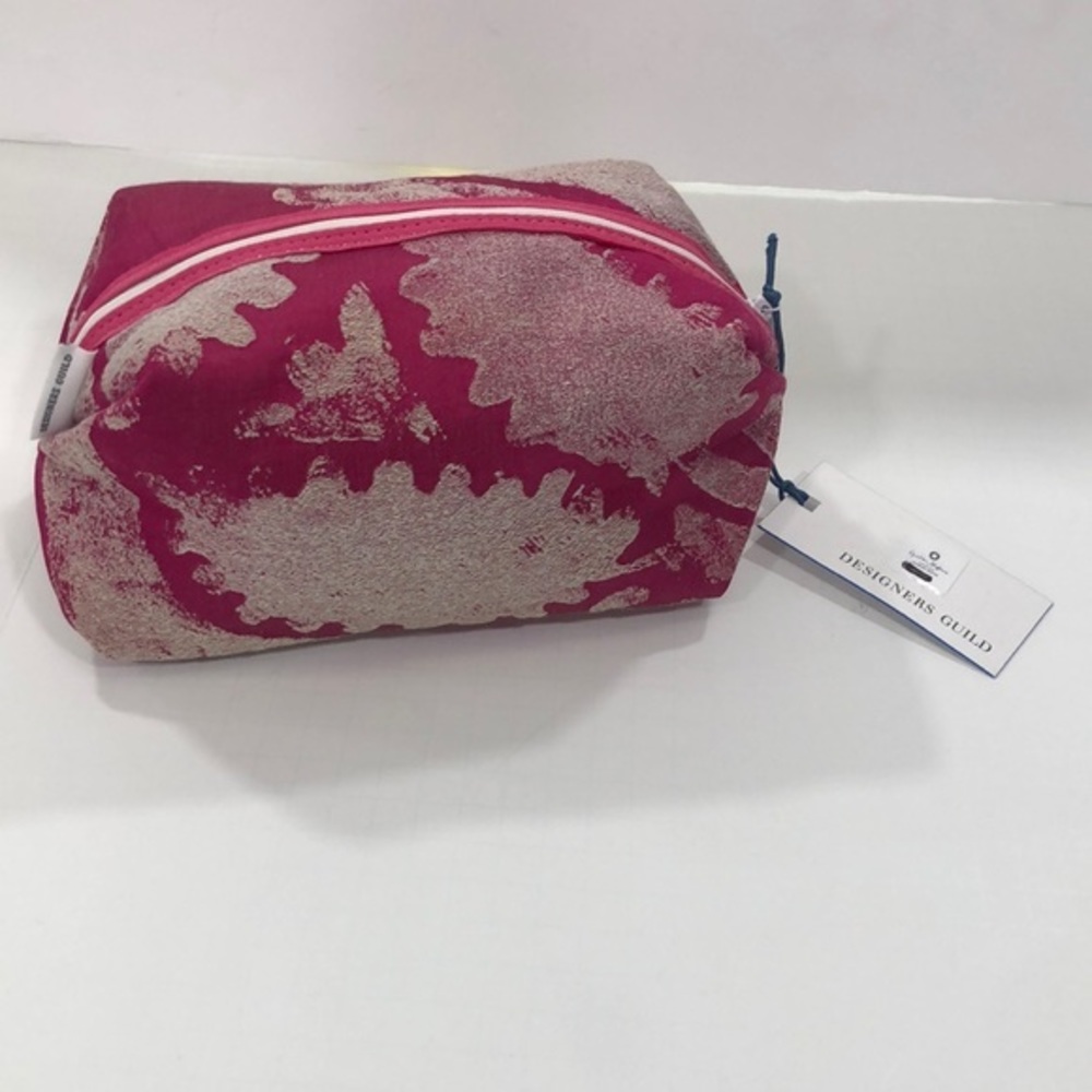 Designers Guild Toiletry Bag - Picture 2 of 7
